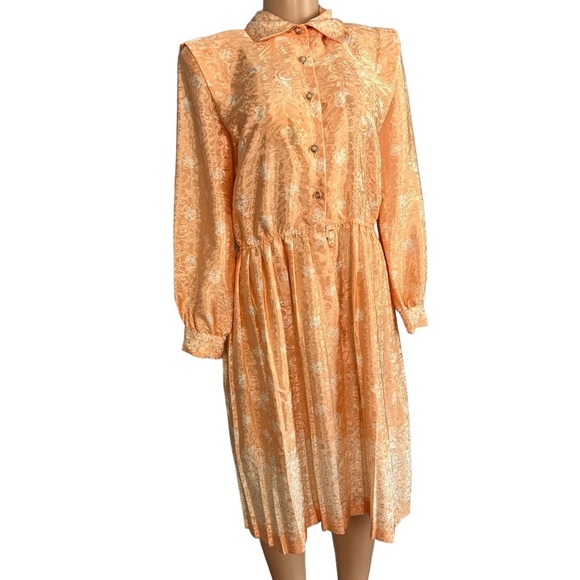 3/$30 🍂 Schrader Vintage Orange and Cream Satin Pleated Dress - Picture 2 of 10